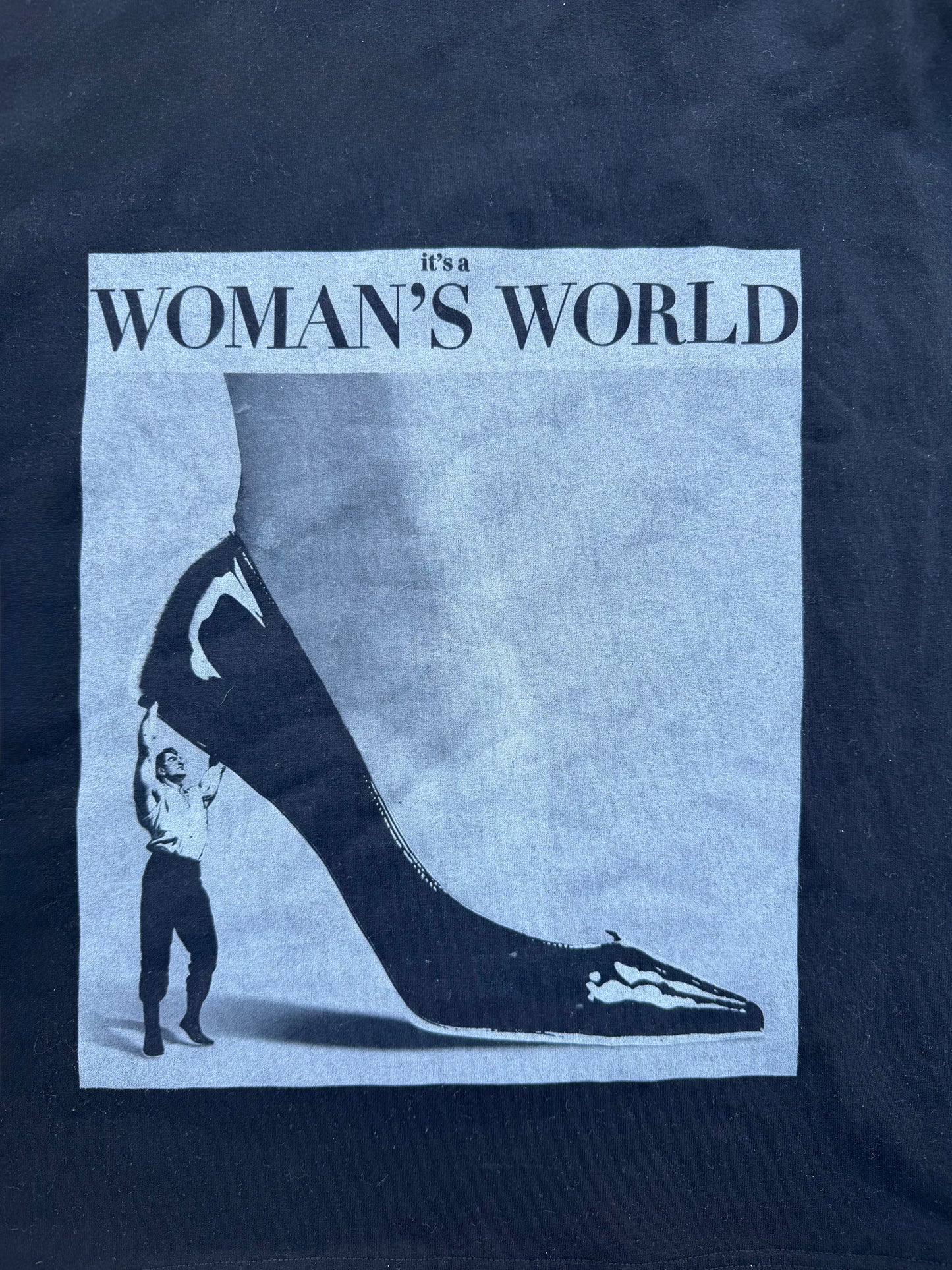 Woman World long sleeve t-shirt